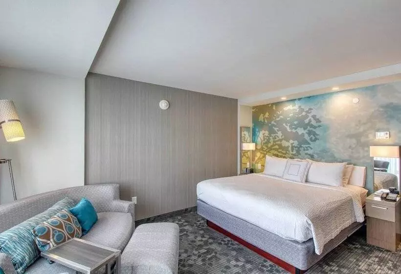 هتل Courtyard By Marriott Fargo