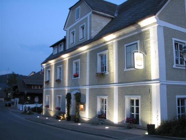 בית מלון כפרי Gasthof Zum Forsthaus