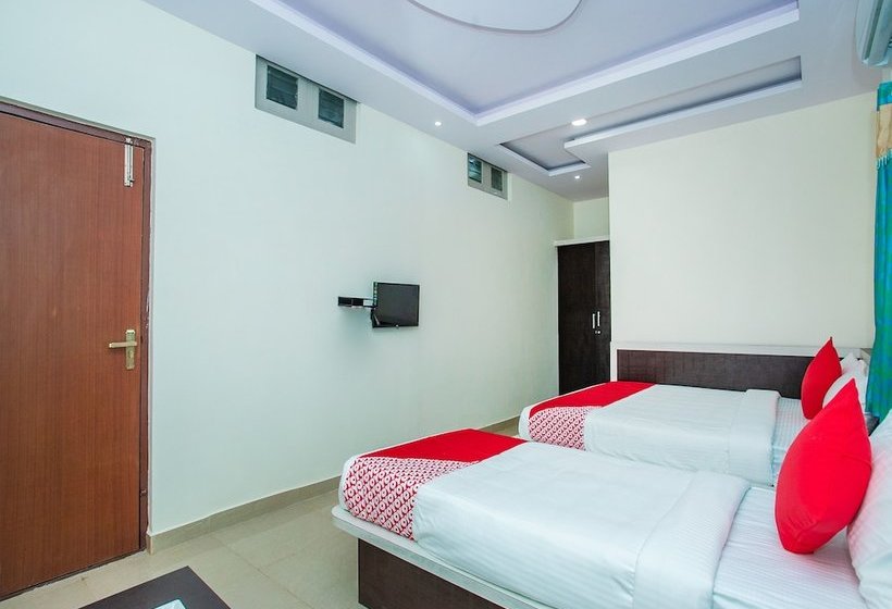 Fotos del hotel Oyo 16405 Rg Residency:  14