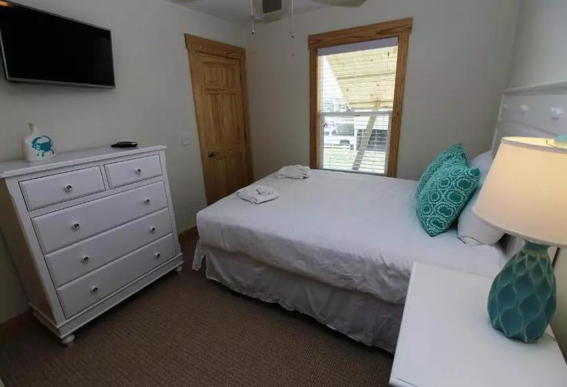 Whalebone Ocean Cottages By Kees Vacations