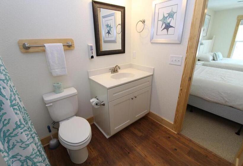 Whalebone Ocean Cottages By Kees Vacations