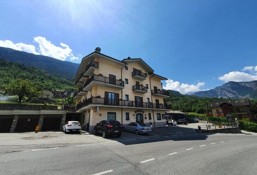 酒店 Ristorante Château