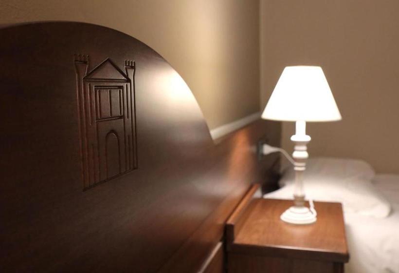 酒店 Ristorante Château