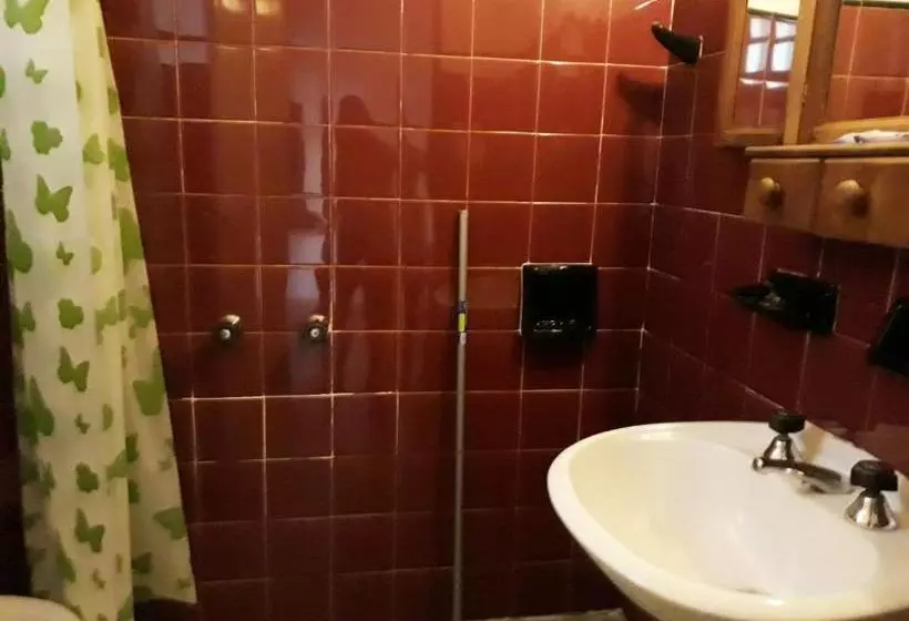 ペンション Aimara Apartamentos Y Habitaciones