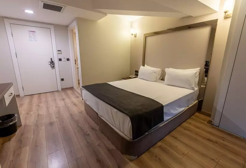 هتل Asia Business Suites