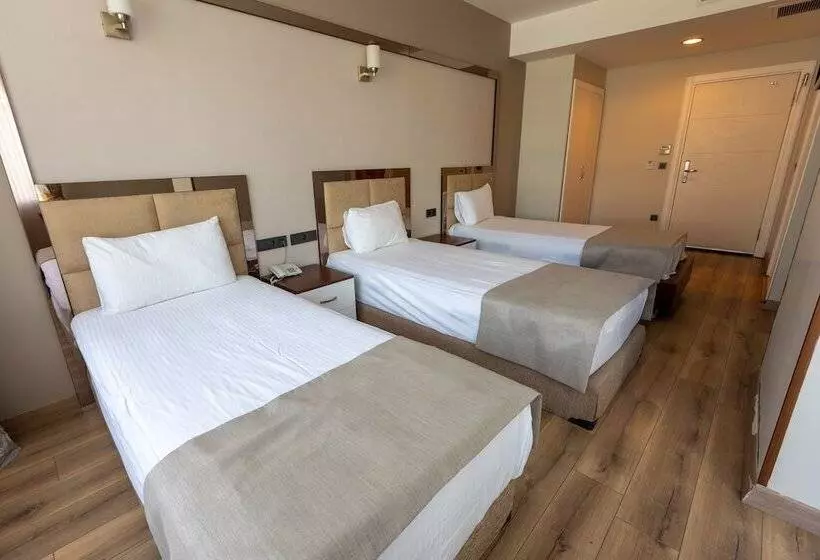 هتل Asia Business Suites