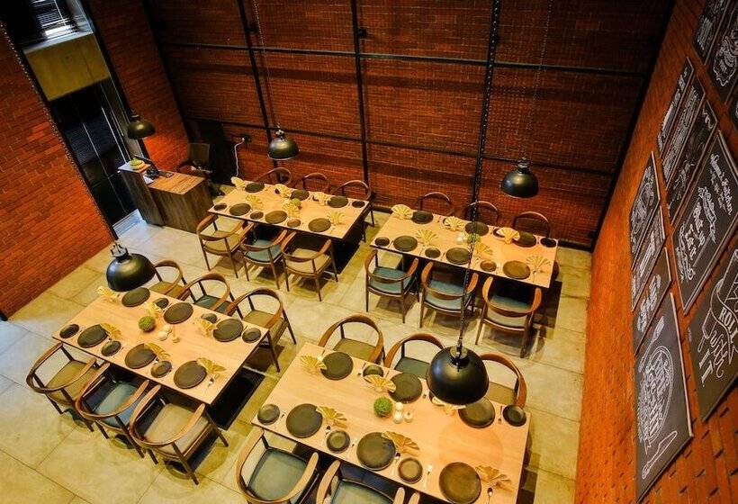 فندق Ambition Studio Apartment At Weekend Address