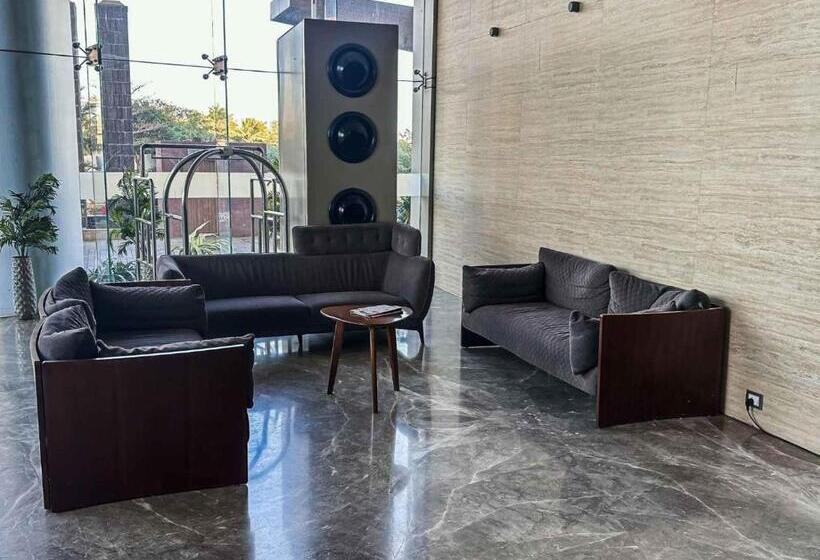 فندق Ambition Studio Apartment At Weekend Address