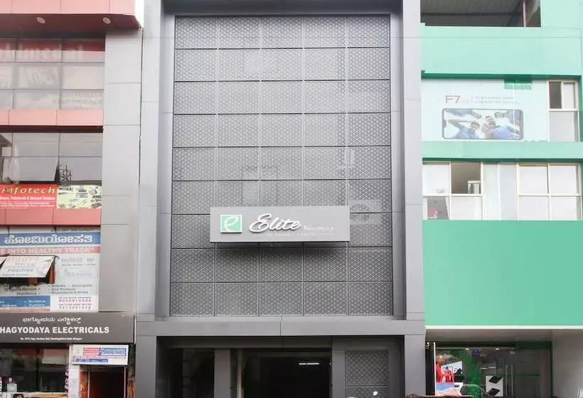 Hotelli Treebo Elite Residency Belgaum