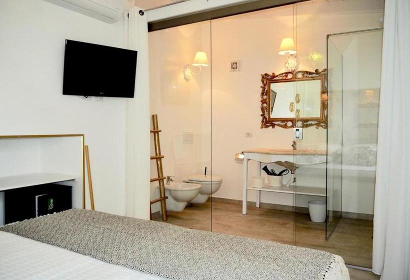 پانسیون In Centro Unique Rooms