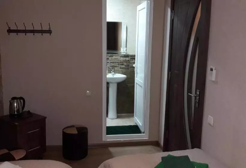 پانسیون Mango Guesthouse