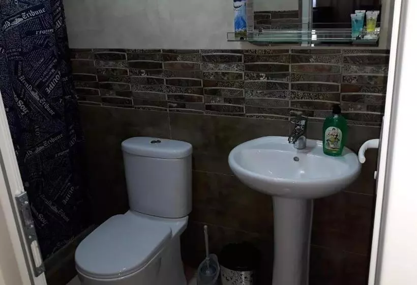 پانسیون Mango Guesthouse