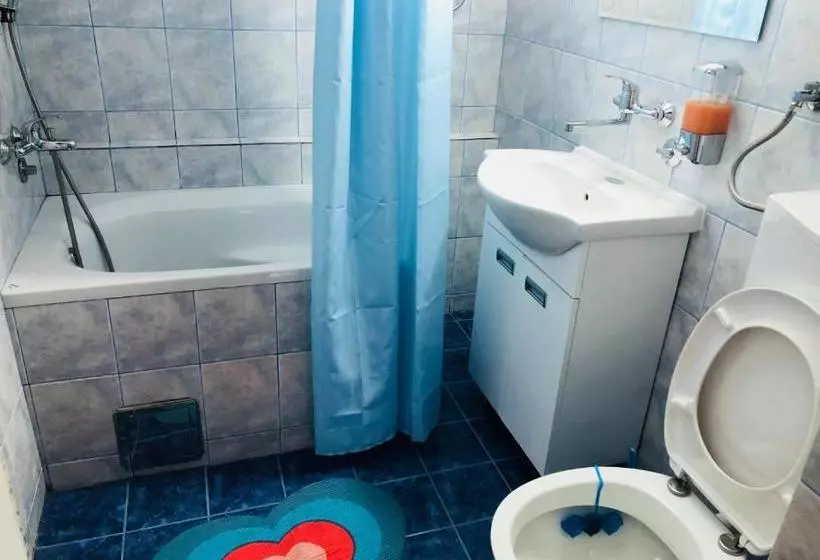 Vila Mistik