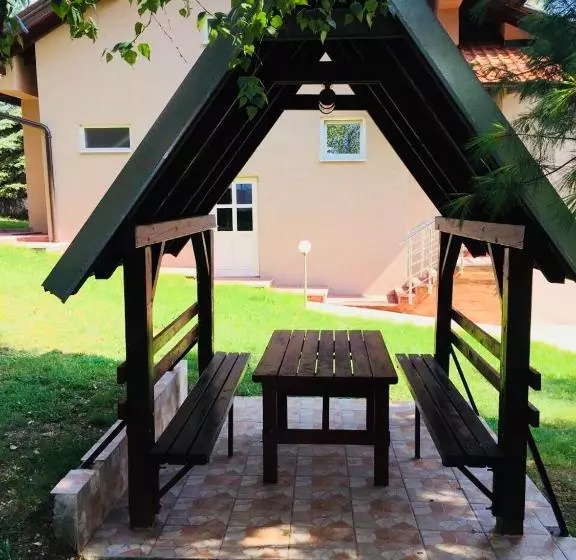 Vila Mistik