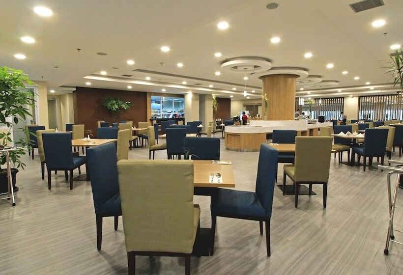 فندق Anara Sky Kualanamu