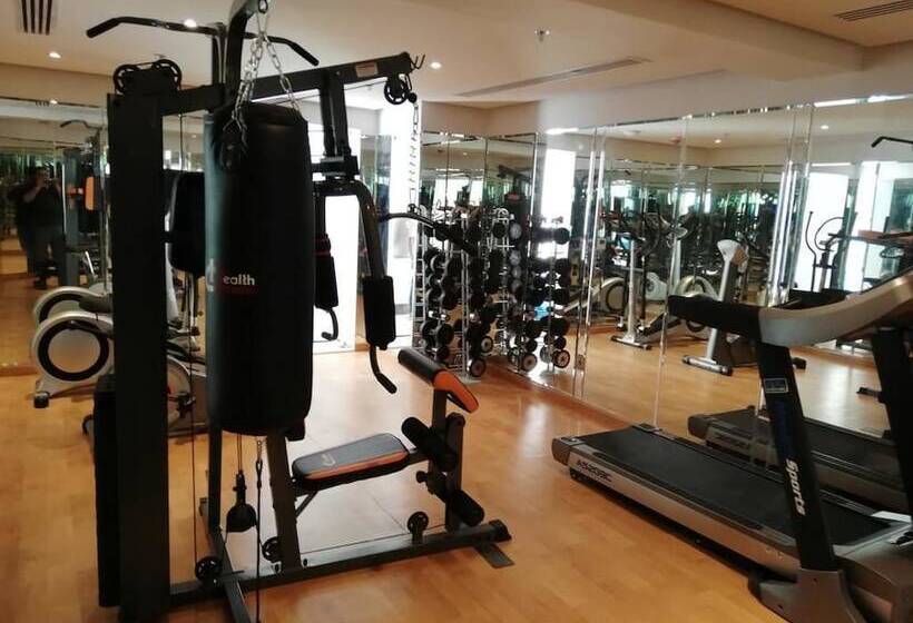 ホテル Ruve Jeddah