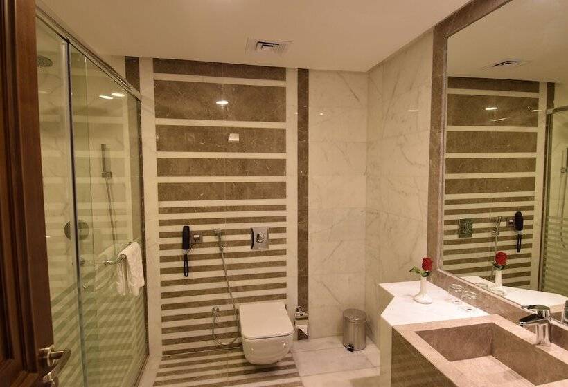 ホテル Ruve Jeddah