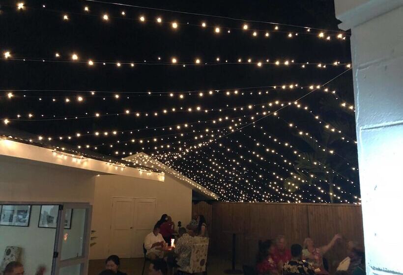 호텔 The White House