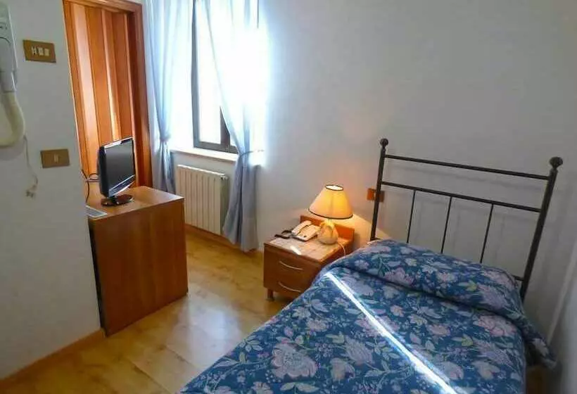 Il Bersagliere  Dependance Hotel La Pace