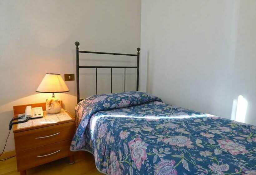 Il Bersagliere  Dependance Hotel La Pace