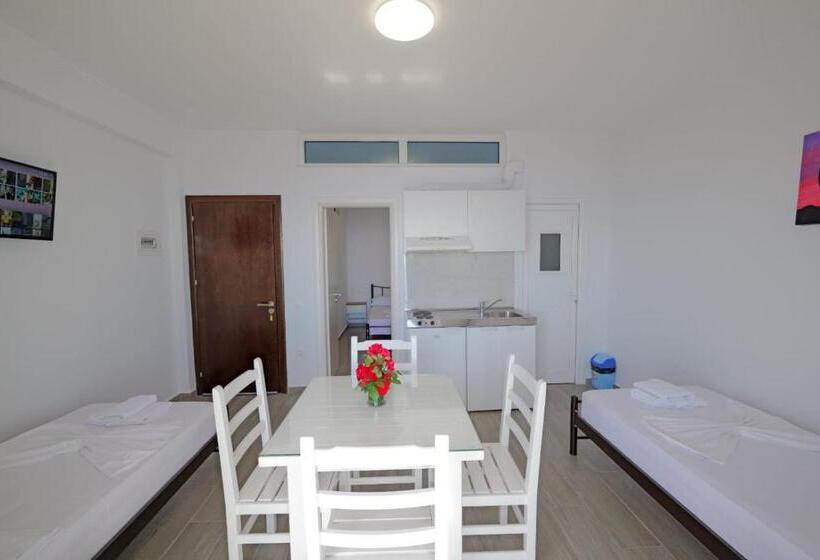 膳宿费 Eduard Lagji Apartament