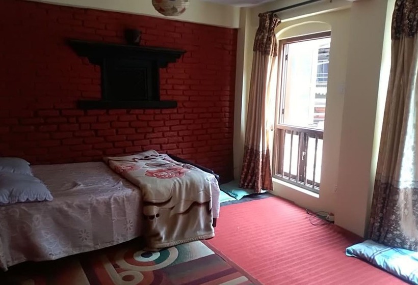 تختخواب و صبحانه Malla Guest House