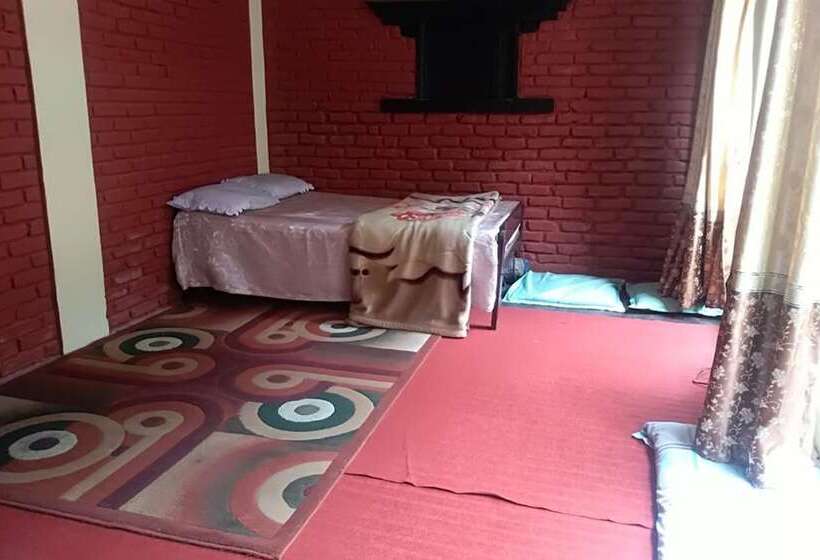 تختخواب و صبحانه Malla Guest House