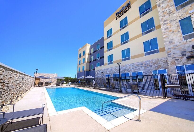 فندق Fairfield Inn & Suites By Marriott Dallas Cedar Hill