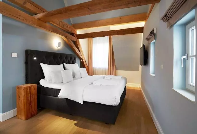 Hotelli Gut Leben Am Morstein