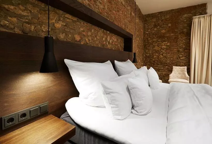 Hotelli Gut Leben Am Morstein