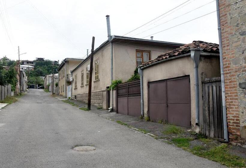 پانسیون Guest House Kartuli Suli