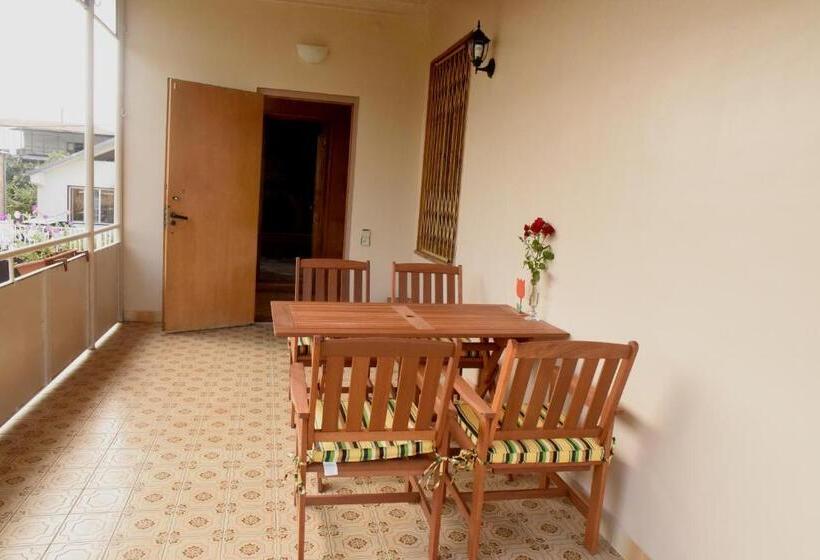 پانسیون Guest House Kartuli Suli
