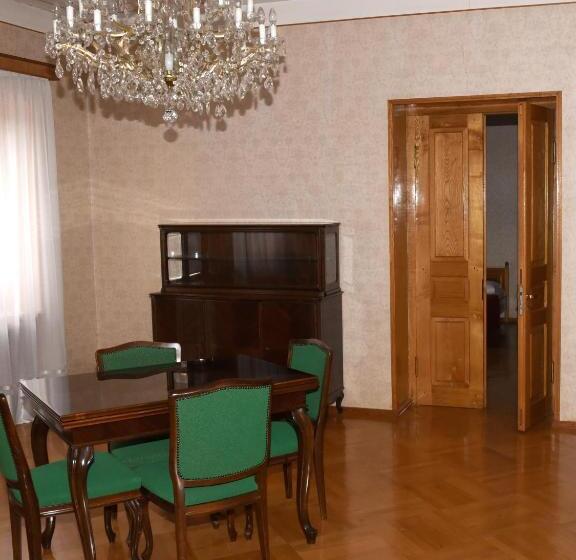 پانسیون Guest House Kartuli Suli