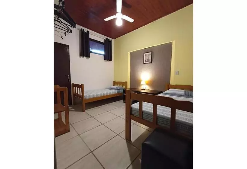 Retkeilymaja Trip Maresias Suítes