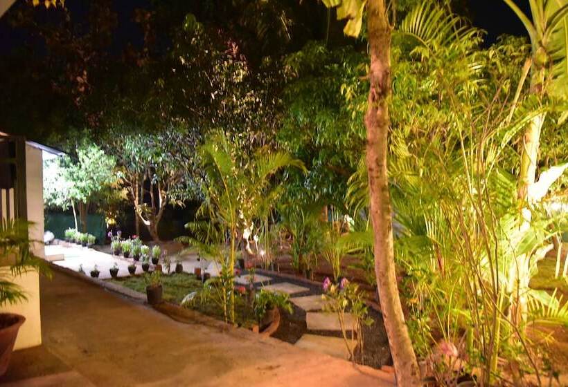 Bed and Breakfast Harmal S Residency