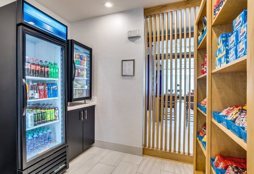 Hotel Holiday Inn Express & Suites Denton South, An Ihg