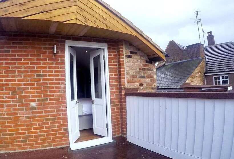 فندق The Courtyard