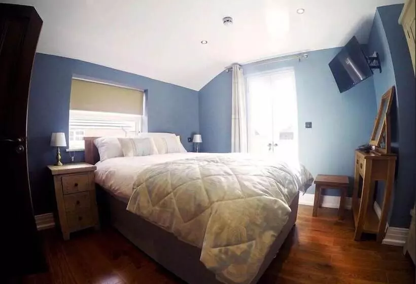 ホテル The Courtyard