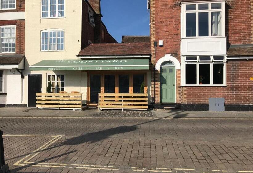 فندق The Courtyard