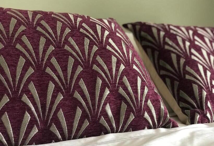 فندق The Courtyard