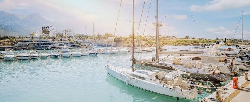 Les Ambassadeurs Hotel Casino&marina