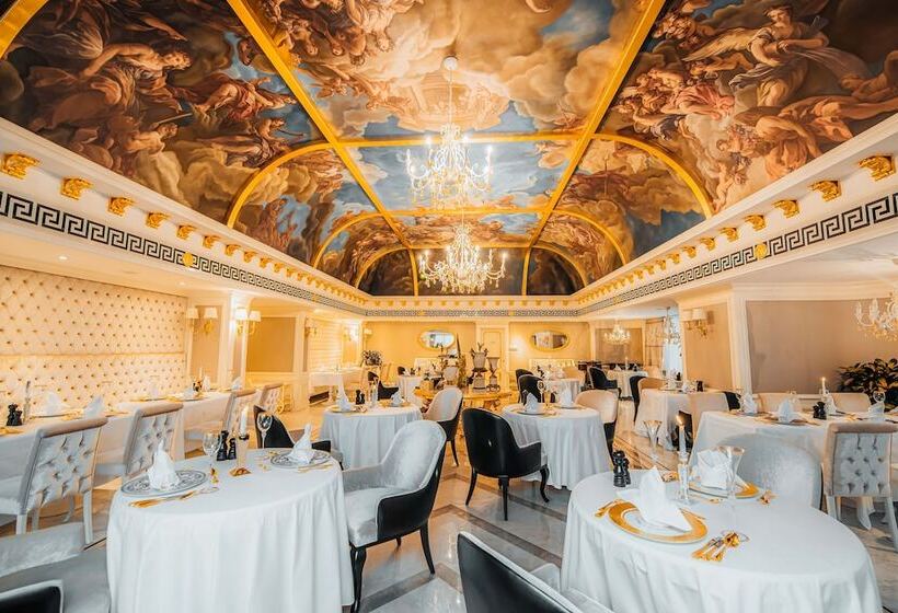 Les Ambassadeurs Hotel Casino&marina