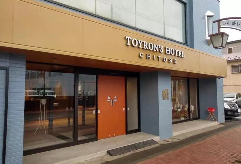 Hotelli Toyron S  Chitose