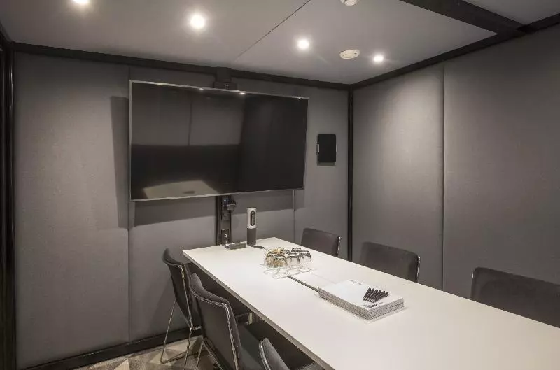 Village Hotel Bristol Filton