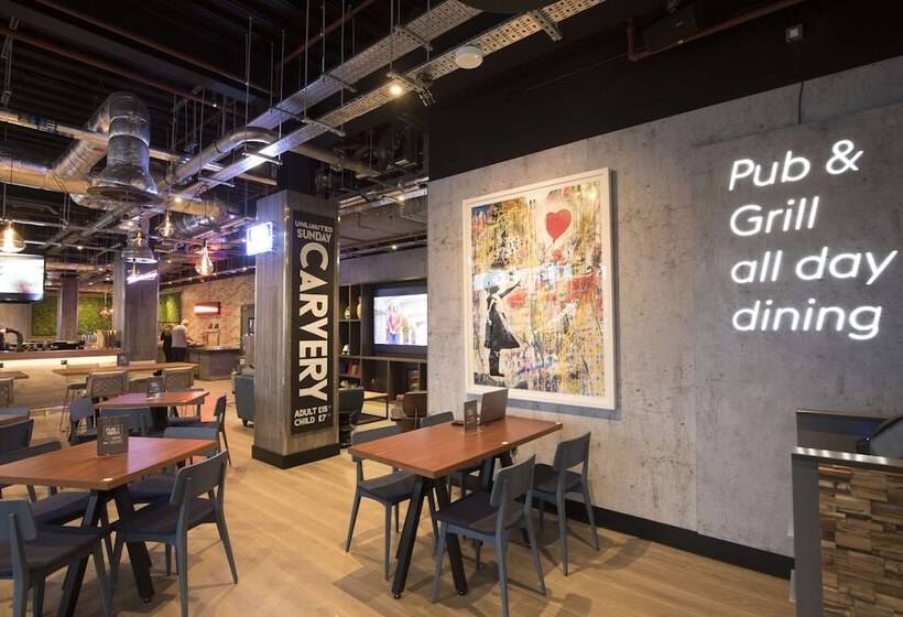 Village Hotel Bristol Filton