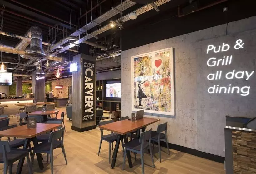 Village Hotel Bristol Filton