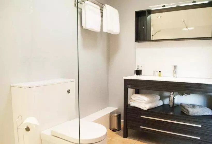 Aamiaismajoitus (B&B) Stone Lodge