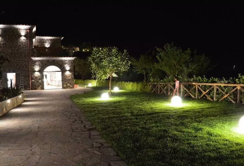 هتل Agriturismo La Peppina