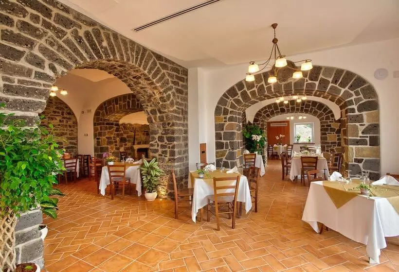 هتل Agriturismo La Peppina