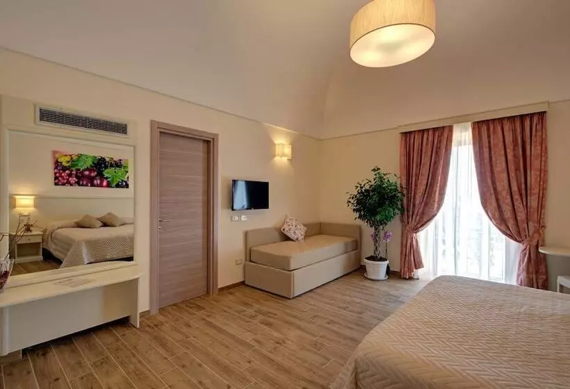 هتل Agriturismo La Peppina